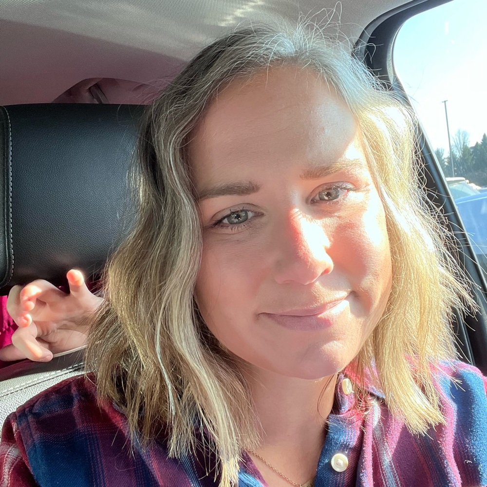 Meet your Posher, Anna